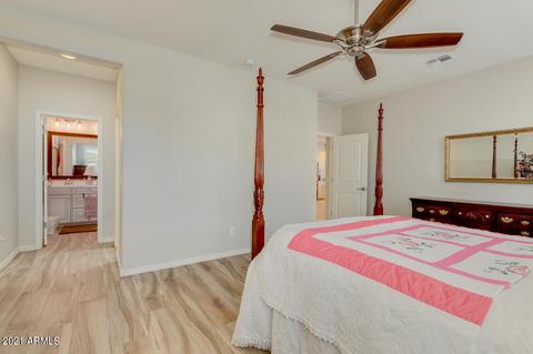 932 S Olympic Dr, Gilbert, AZ 85296 photo 17