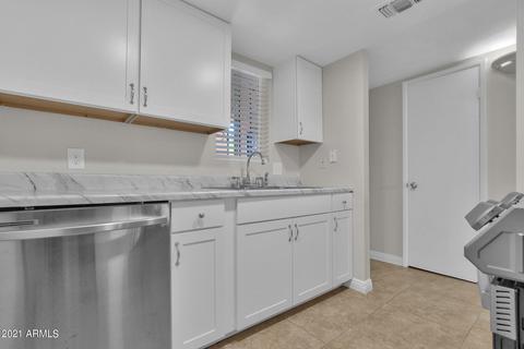 3527 E Palm Ln, Phoenix, AZ 85008 photo 8