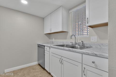 3527 E Palm Ln, Phoenix, AZ 85008 photo 6