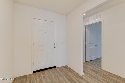 1744 E Chanute Pass, Phoenix, AZ 85040 photo 4