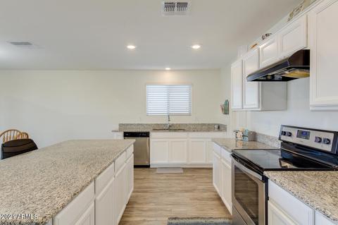1744 E Chanute Pass, Phoenix, AZ 85040 photo 14