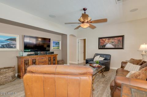 1316 E Nightingale Ln, Gilbert, AZ 85298 photo 9
