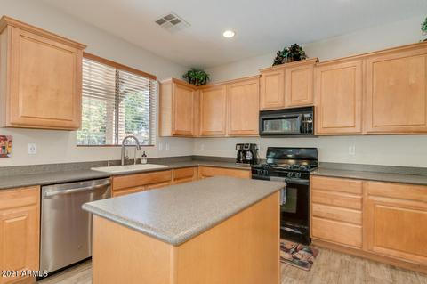 1316 E Nightingale Ln, Gilbert, AZ 85298 photo 14
