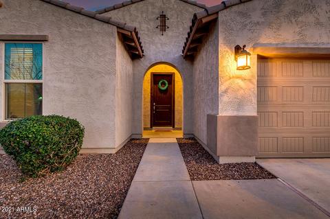 1539 E Canary Dr, Gilbert, AZ 85297 photo 4
