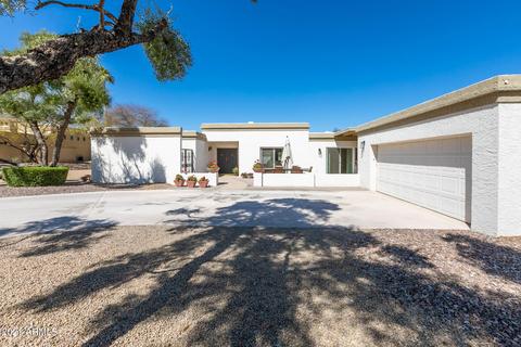 4642 E Mountain View Ct, Phoenix, AZ 85028 photo 1