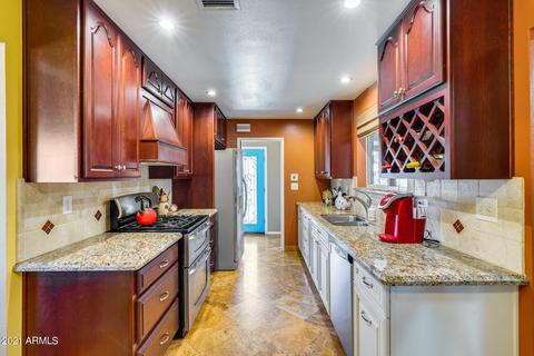 7738 N 17th Dr, Phoenix, AZ 85021 photo 11