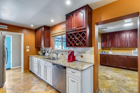 7738 N 17th Dr, Phoenix, AZ 85021 photo 9