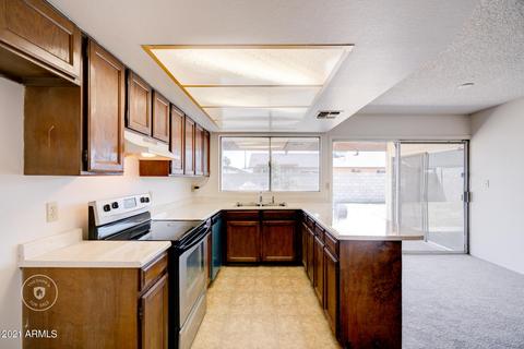 7649 W Montecito Ave, Phoenix, AZ 85033 photo 4