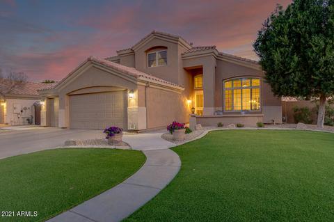 249 W Smoke Tree Rd, Gilbert, AZ 85233 photo 3