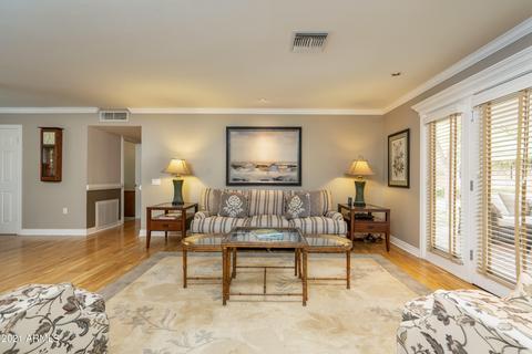 3547 E Highland Ave, Phoenix, AZ 85018 photo 6