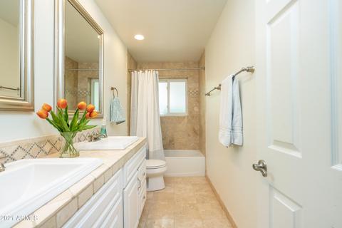 3547 E Highland Ave, Phoenix, AZ 85018 photo 14