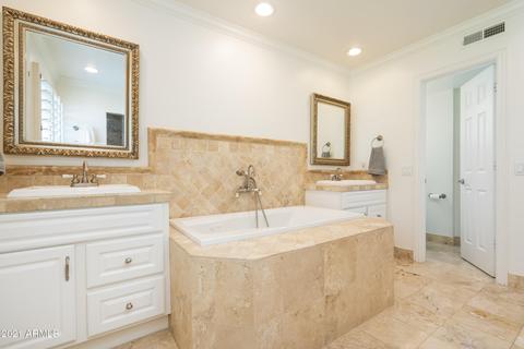 3547 E Highland Ave, Phoenix, AZ 85018 photo 24