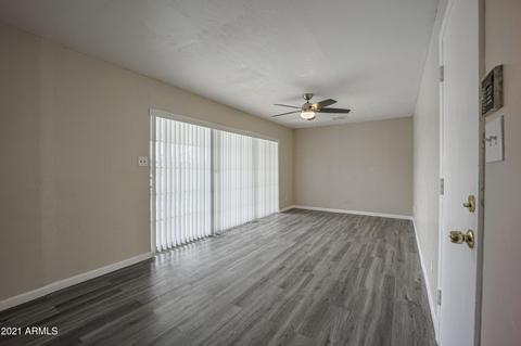 4536 E Lynne Ln, Phoenix, AZ 85042 photo 6