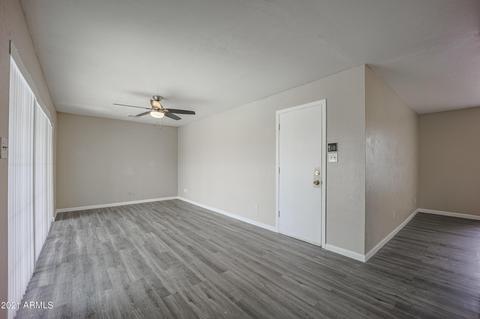 4536 E Lynne Ln, Phoenix, AZ 85042 photo 7