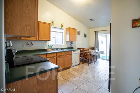 5817 S 11th Dr, Phoenix, AZ 85041 photo 5