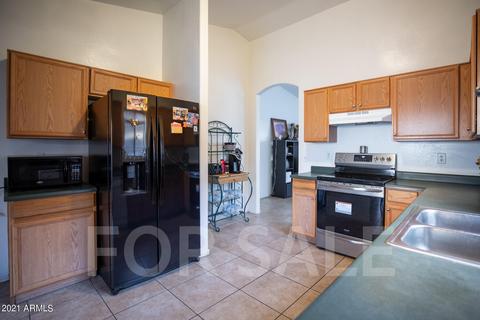 5817 S 11th Dr, Phoenix, AZ 85041 photo 7