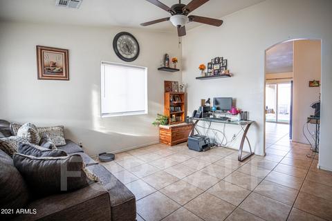 5817 S 11th Dr, Phoenix, AZ 85041 photo 3