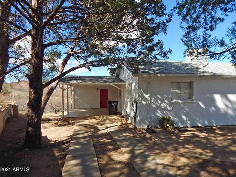404 30th Ter, Bisbee, AZ 85603 photo 2