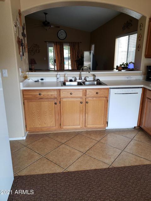4614 E Villa Rita Dr, Phoenix, AZ 85032 photo 3