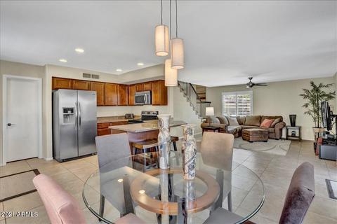 4030 E Melinda Ln, Phoenix, AZ 85050 photo 6