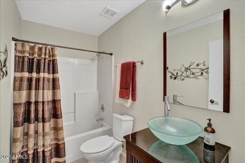 4030 E Melinda Ln, Phoenix, AZ 85050 photo 9