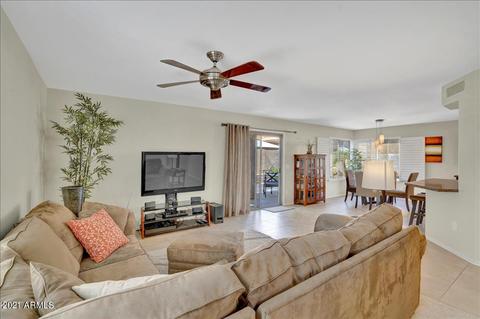 4030 E Melinda Ln, Phoenix, AZ 85050 photo 3