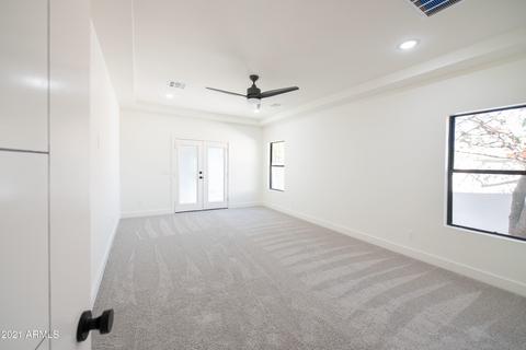 819 E Campus Dr, Tempe, AZ 85282 photo 19