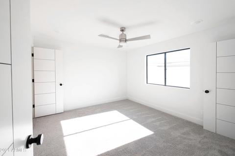 819 E Campus Dr, Tempe, AZ 85282 photo 8