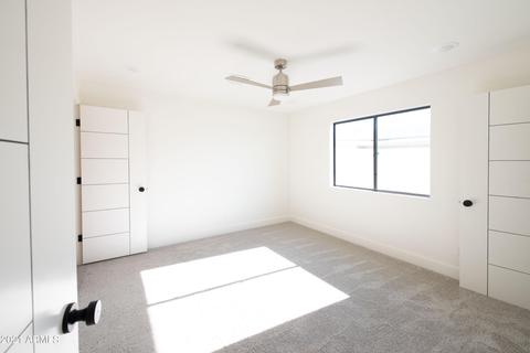 819 E Campus Dr, Tempe, AZ 85282 photo 7