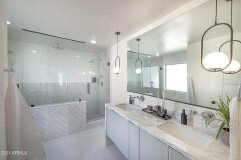 819 E Campus Dr, Tempe, AZ 85282 photo 13