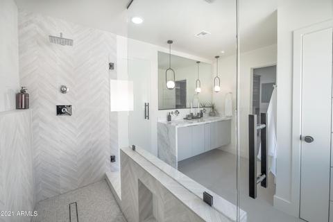 819 E Campus Dr, Tempe, AZ 85282 photo 14