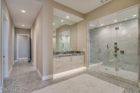 2 Biltmore Est #209, Phoenix, AZ 85016 photo 8