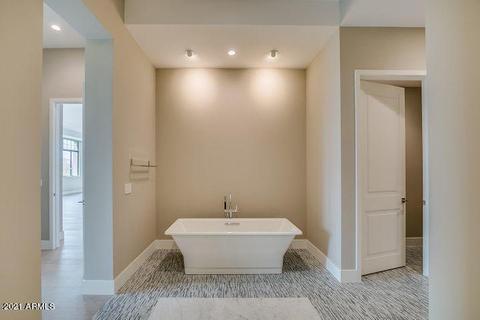 2 Biltmore Est #209, Phoenix, AZ 85016 photo 10