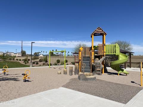 652 N Abalone Dr, Gilbert, AZ 85233 photo 25