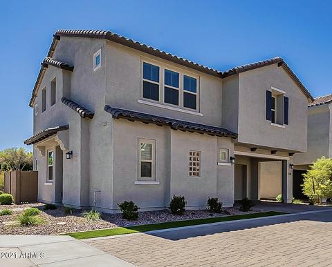 652 N Abalone Dr, Gilbert, AZ 85233 photo 1