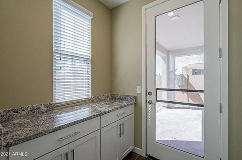 652 N Abalone Dr, Gilbert, AZ 85233 photo 10