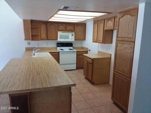4546 E Arapahoe St, Phoenix, AZ 85044 photo 3