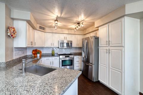 3425 E Windsong Dr, Phoenix, AZ 85048 photo 8