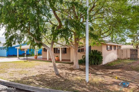 4029 E Campus Dr, Phoenix, AZ 85018 photo 2