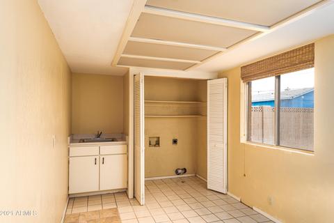 4029 E Campus Dr, Phoenix, AZ 85018 photo 23