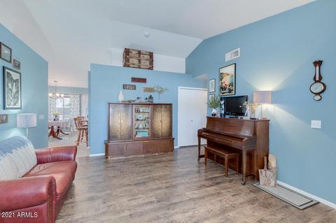 8105 Ellis St, Mesa, AZ 85207 photo 6