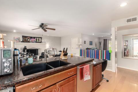 1275 E Campus Dr, Tempe, AZ 85282 photo 10