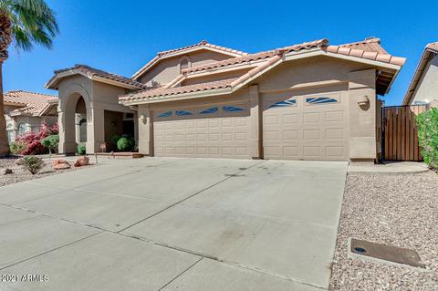1044 W Iris Dr, Gilbert, AZ 85233 photo 3