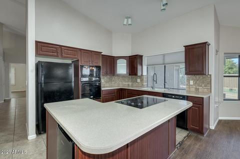 1044 W Iris Dr, Gilbert, AZ 85233 photo 17