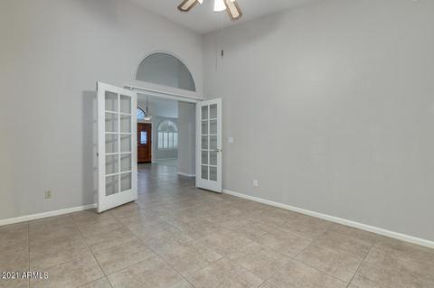 1044 W Iris Dr, Gilbert, AZ 85233 photo 14