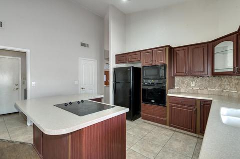 1044 W Iris Dr, Gilbert, AZ 85233 photo 18