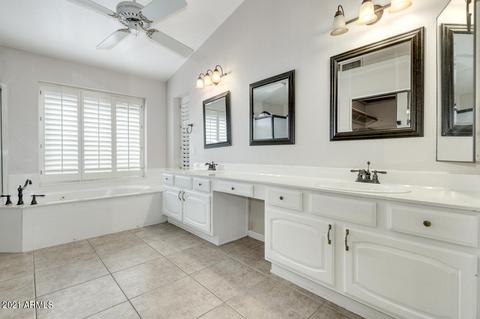 1044 W Iris Dr, Gilbert, AZ 85233 photo 42