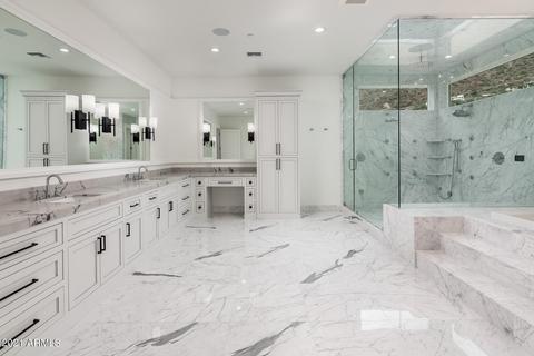 5316 E Palomino Rd, Phoenix, AZ 85018 photo 22