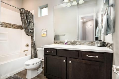 4511 E Skousen St, Gilbert, AZ 85295 photo 31