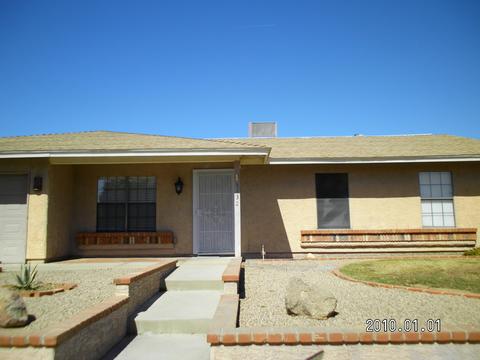 5132 E Salinas St, Phoenix, AZ 85044 photo 1